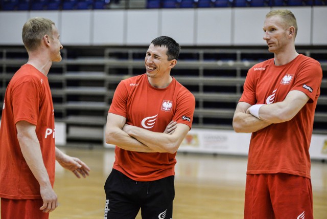 Polscy piłkarze ręczni grają o awans na igrzyska