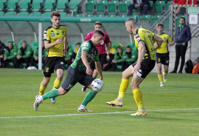 Siarka Tarnobrzeg i Stal Stalowa Wola zakończyły swoją tegoroczną rywalizację w ramach sezonu 2021/2022 w grupie czwartej piłkarskiej trzeciej ligi. Wybraliśmy po pięć najlepszych meczów obu tych drużyn w pierwszych 18 kolejkach. Zobacz je na kolejnych slajdach.