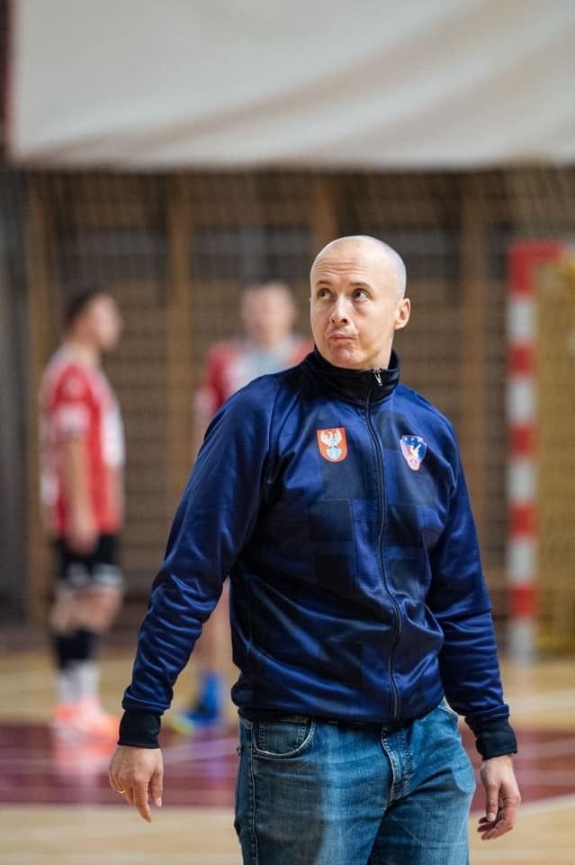 Trener z Kielc koordynatorem ogólnopolskiego projektu piłki ręcznej