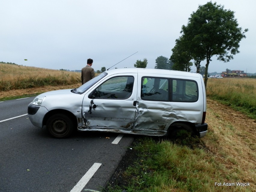 Tragiczny wypadek na krajowej "6" koło Rymania. Jedna osoba...