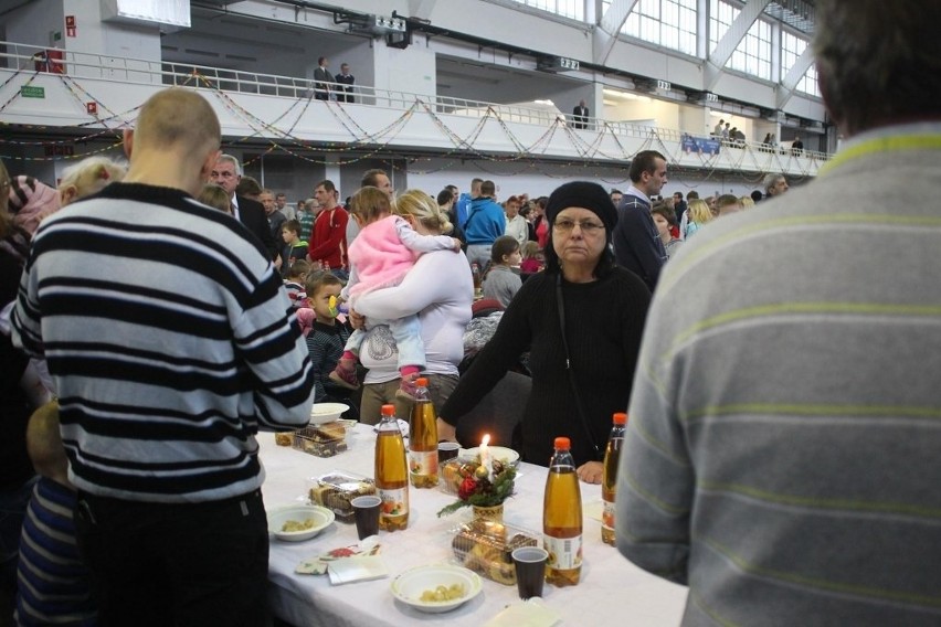 Wigilia dla potrzebujących na MTP w Poznaniu: Przyszły...