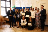  Nagrodzono najlepszych uczniów miasteckich szkół podstawowych (ZDJĘCIA) 