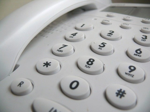 Na same tylko telefony gorzowscy urzędnicy wydają 170 tys....