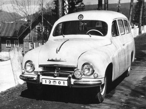 Fot. Skoda: Po wojnie modernizowano model Popular. W 1952 r....