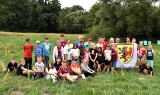 Trwają letnie wakacje. Dzieciaki i młodzież z gminy Gniewkowo poznają uroki lasu na biwaku w Dąblinie. Zdjęcia