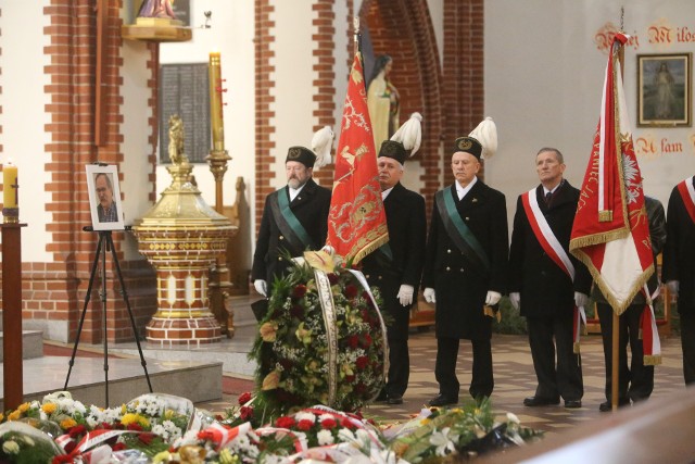 Pogrzeb Jerzego Wartaka odbył się we wtorek 18 grudnia 2018. Jerzy Wartak, legendarny działacz Solidarności, został pochowany na cmentarzu w Katowicach - Załężu.