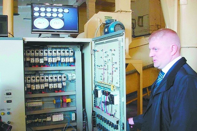 &#8211; System, którego sercem jest procesor Warszawa, umożliwia monitoring z każdego miejsca pracy urządzeń w zakładzie &#8211; wyjaśnia Marcin Kwiatkowski.