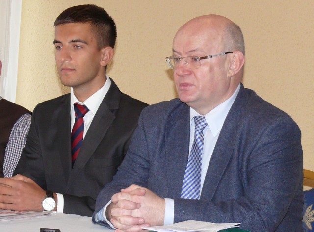 Były prezydent Andrzej Szlęzak i Bartłomiej Bednarczyk, kandydat na radnego w wyborach uzupełniających do rady.
