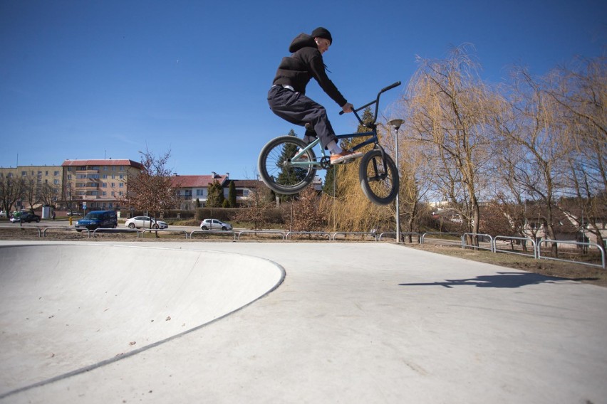 Niecka nowa, ale do poprawki. Słupski skatepark do przebudowy [ZDJĘCIA]