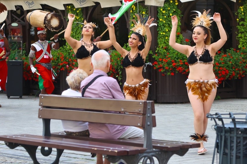 Międzynarodowy Festiwal Folklorystyczny "Świat Pod Kyczerą"...