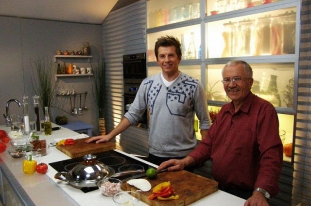 Sery rodziny Maziejuków są coraz bardziej znane i rozpoznawane. Z wizytą w gospodarstwie był znany kucharz Karoll Okrasa, który w TVP prezentuje swoje przepisy i pokazuje ciekawe miejsca, gdzie produkuje się zdrowe, ekologiczne produkty.