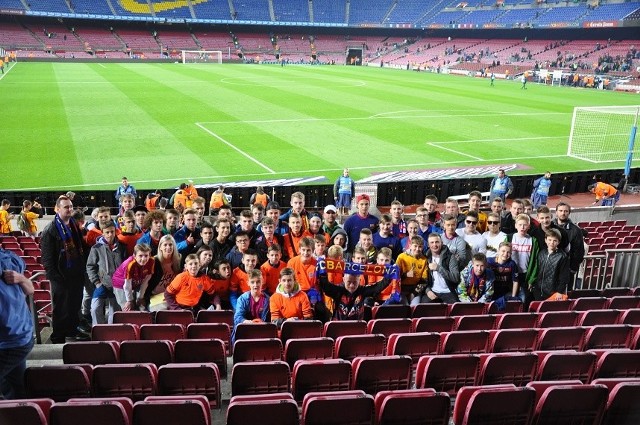 Grupa z Prószkowa na słynnym stadionie "Barcy" - Camp Nou.