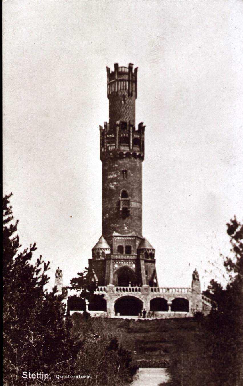 Wzniesiona w latach 1900–1904 wieża powstała na zlecenie...