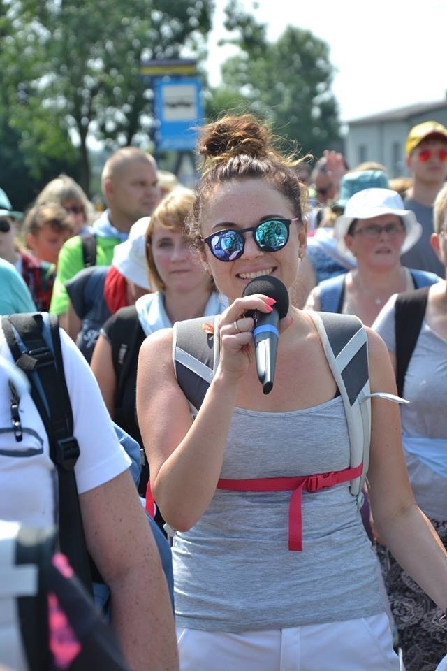 Rybnicka Pielgrzymka drugi dzień w trasie do Częstochowy