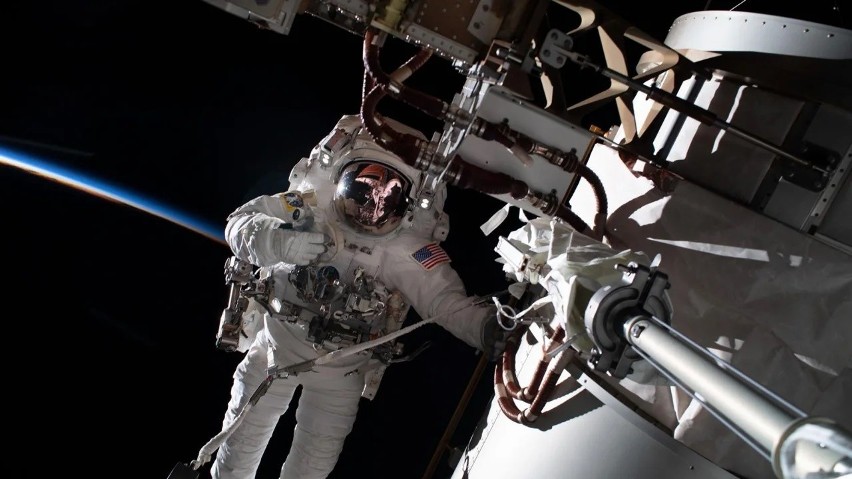 Frank Rubio spędzi co najmniej 371 dni w kosmosie.