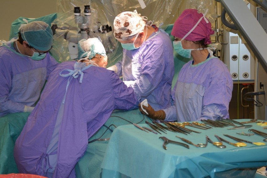 Pionierska operacja rekonstrukcji piersi w Słupsku