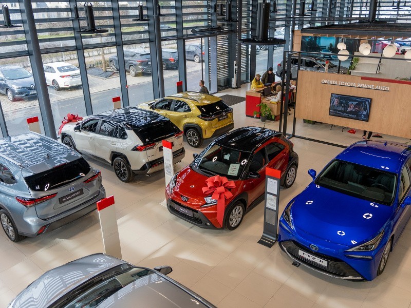 Toyota Centrum Wrocław - Wzorowy Salon według Wielkiego Testu Salonów 2023 miesięcznika Auto Świat.