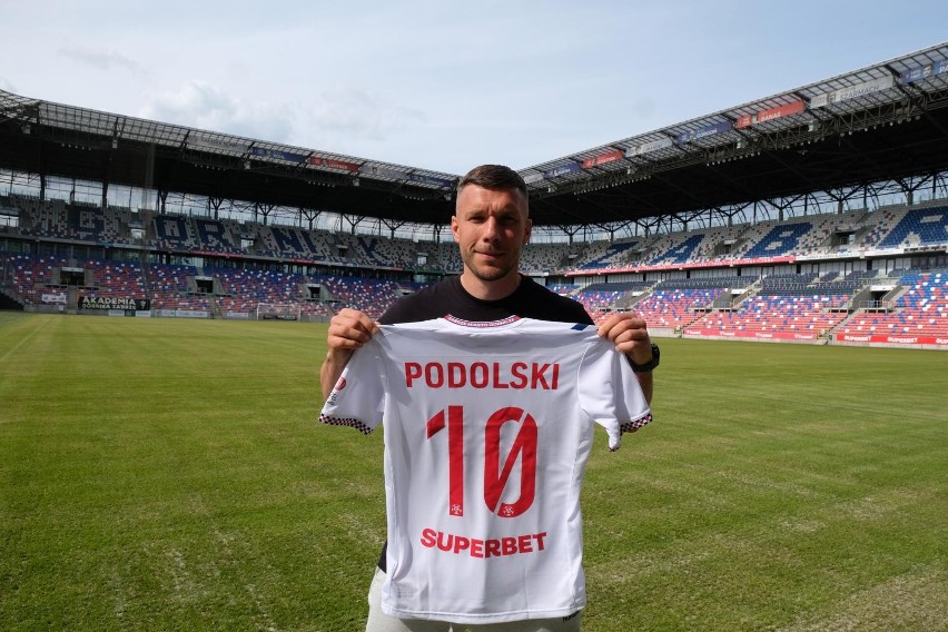 Lukas Podolski zabrał głos na temat meczu z GKS Katowice...