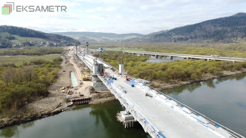 Nowy Sącz. Za kilka miesięcy przejedziemy nowym mostem w Kurowie. Obiekt ma być pierwszym elementem „sądeczanki”