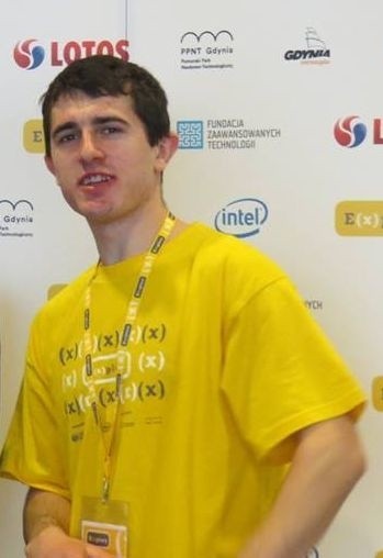 Mariusz Bielaszka od czwartku 8 maja przebywa w Bukareszcie na największym europejskim konkursie informatyków i elektroników INFOMATRIX. Do poniedziałku 12 maja będzie tam prezentował swój wynalazek Wanted Clock - lokalizator osób zaginionych.