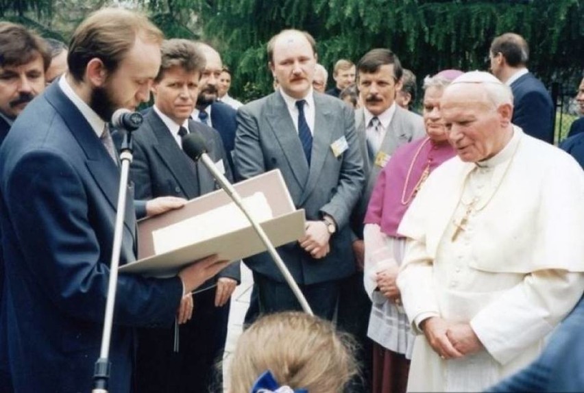 Jan Paweł II 25 lat temu odwiedził Skoczów, Bielsko-Białą i Żywiec