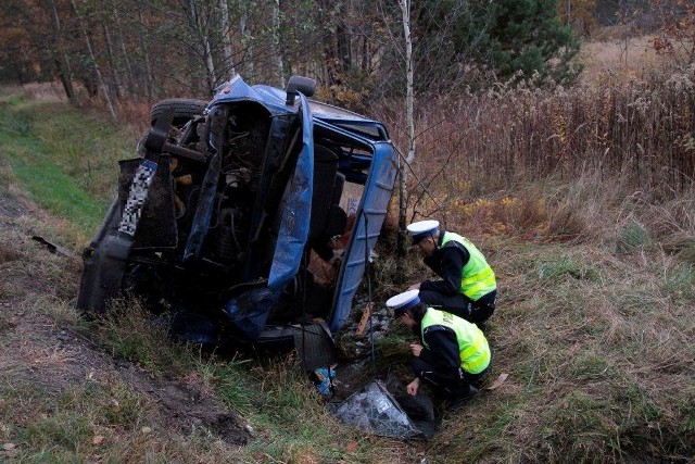 Policjanci informację o wypadku otrzymali dziś o godzinie 5.40.