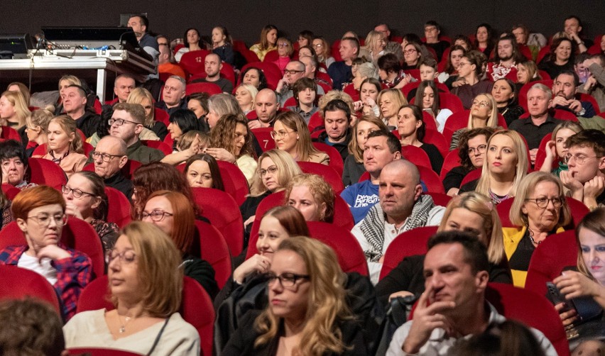 Ralph Kamiński porwał publiczność przybyłą na jego bal do...