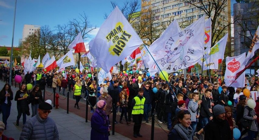 Marsz dla Życia w Szczecinie oczami Bractwa Małych Stópek 