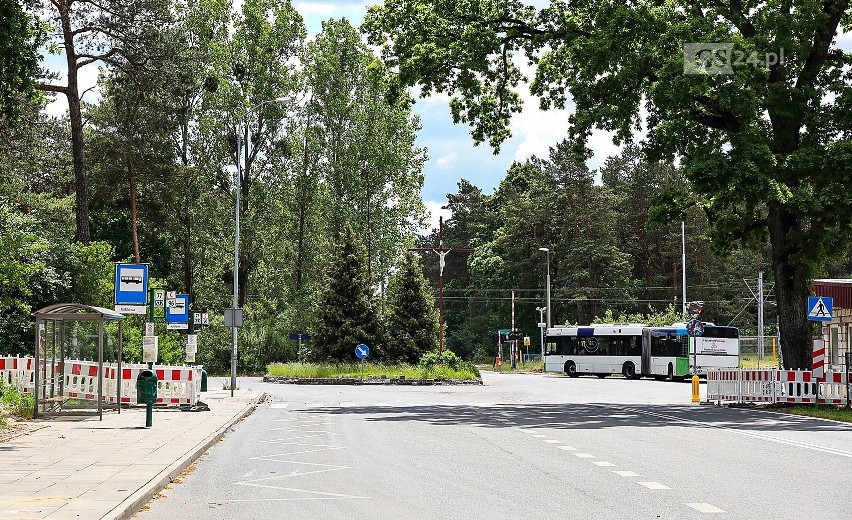 Na ul. Kablowej w Szczecinie powstaje nowe rondo. Ma uspokoić ruch ciężarówek 