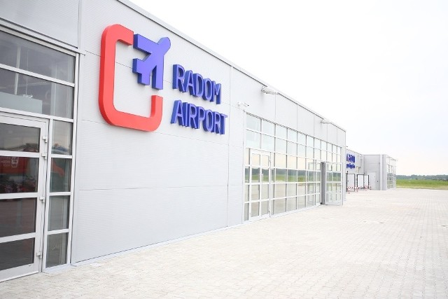 Radomskie lotnisko cywilne wciąż jest utrzymywane z miejskich pieniędzy.