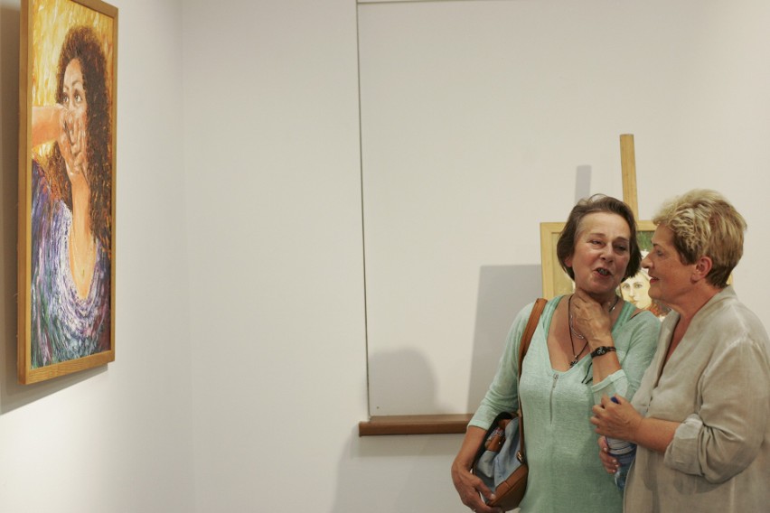 Wernisaż wystawy słupskiej malarki Ewy Grużewskiej (zdjęcia)