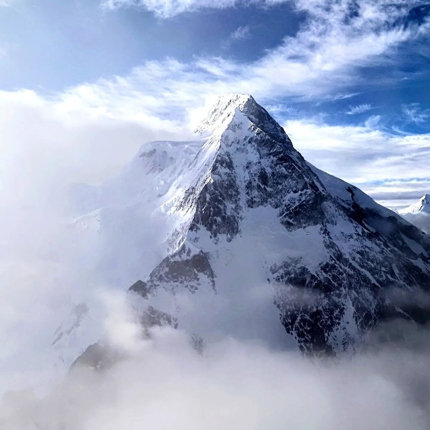 Broad Peak. 10 rocznica tragicznej śmierci Maćka Berbeki i Tomka Kowalskiego - pierwszych zimowych zdobywców góry