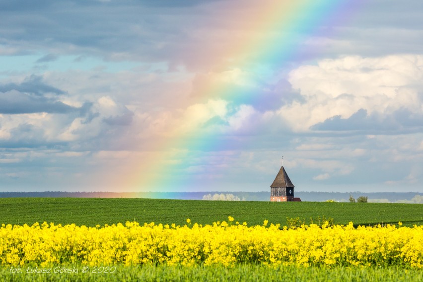 Dobre oko i umiejętności fotograficzne, a także dużo...