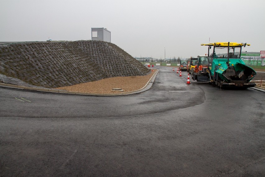 Rozwinięciem centrum edukacyjnego AutoLab, będzie Autodrom,...