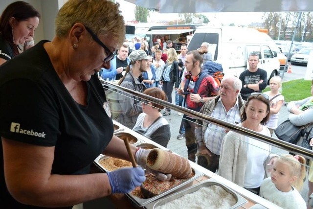 Pierwszy zlot food trucków cieszył się dużą popularnością wśród bielszczan