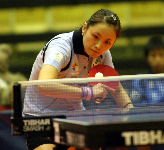 Li Qian kolejny raz stanęła na wysokości zdania i w poniedziałkowym meczu wygrała obie gry, w których wystąpiła.