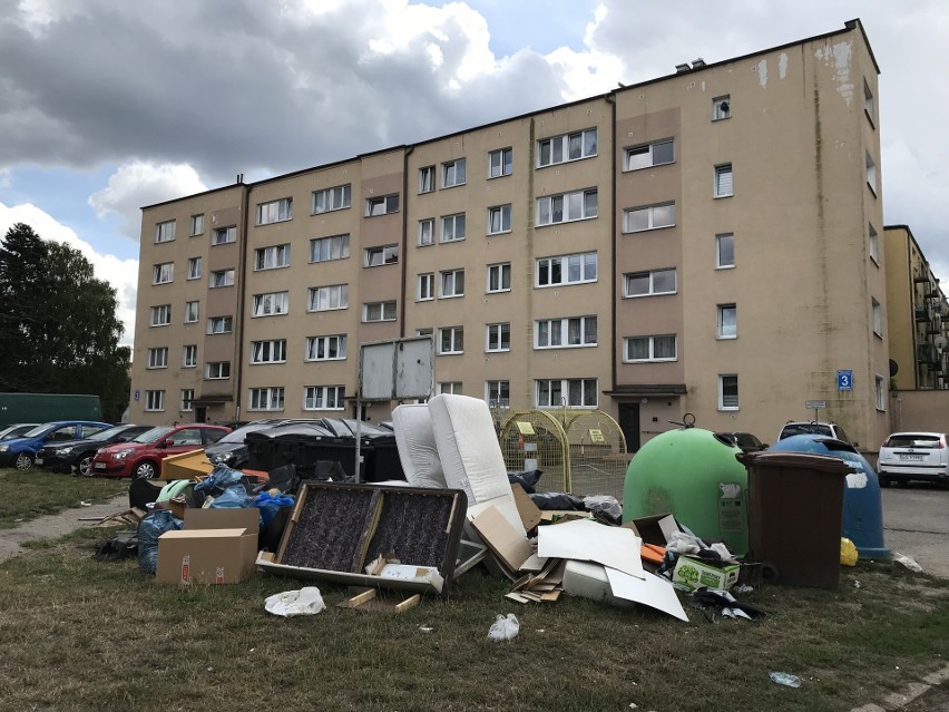 Mieszkańcy bloków i kamienic przy ulicach Morcinka i...