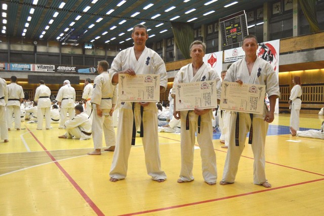 Przedstawiciele Świętokrzyskiego Klubu Karate Kyokushin - Adrian Lipa, Ernest Miszczyk i Adam Marcjan.