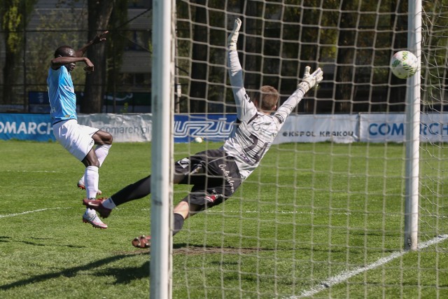 Boubacar Dialiba zdobywa drugiego gola dla Cracovii II