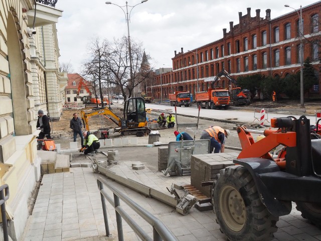 W Pabianicach wciąż trwają prace związane z  przebudową trasy tramwaju linii 41