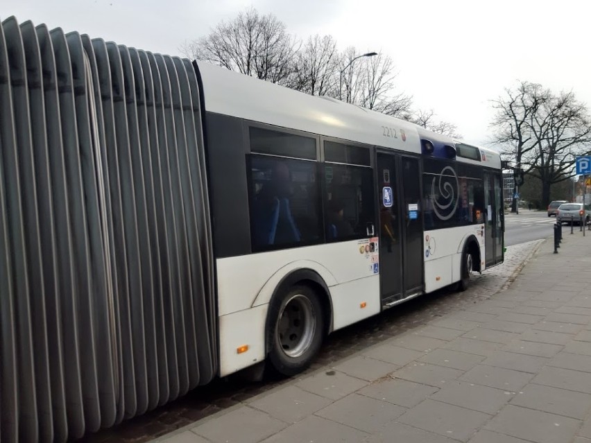 Koronawirus w Szczecinie. Będą kolejne korekty w komunikacji miejskiej - 24.03.2020