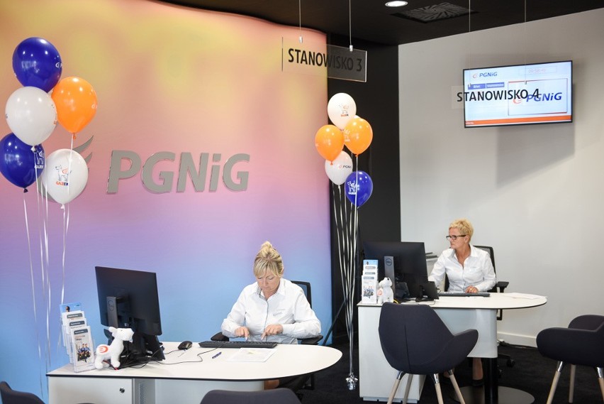 W środę oficjalnie otwarto nowe biuro obsługi klienta PGNiG...
