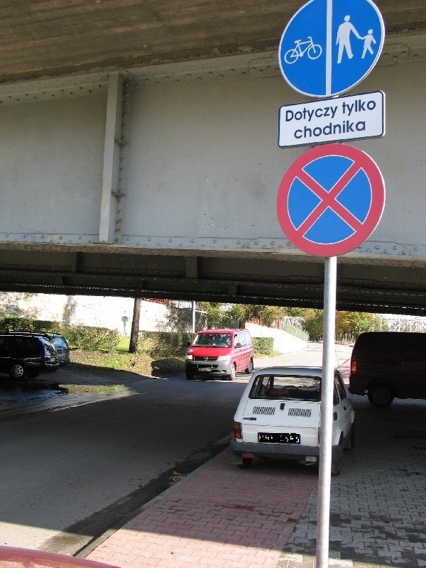 Zdjęcie zrobione na ul. Wybrzeże Ojca Świętego Jana Pawła II.