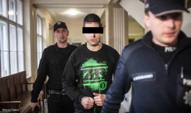 Kary dożywotniego więzienia dla 20 -letniego Rafała N., oskarżonego o brutalne zabójstwo maturzysty na ul. Piotrkowskiej, domagała się prokuratura.
