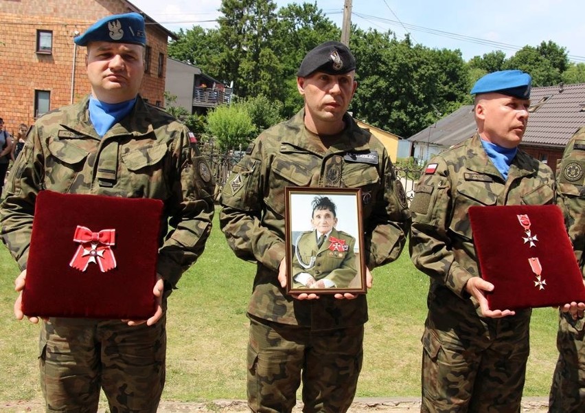 Pogrzeb Józefy Życińskiej. Spoczęła u boku męża, którego szukała przez dziesiątki lat...