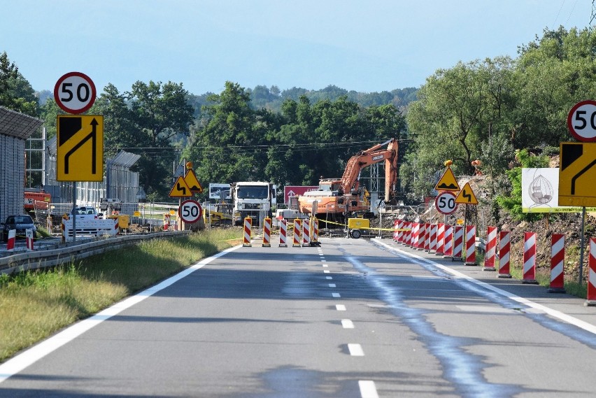 Wiadukt kolejowy nad DK1 w Czechowicach-Dziedzicach został...