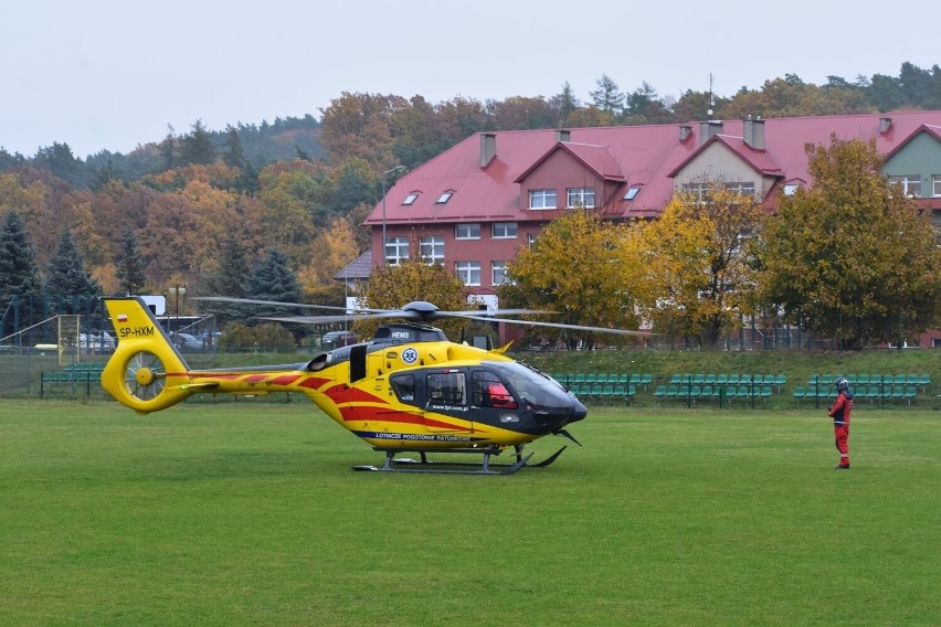 Tajemnicze omdlenia uczniów i ewakuacja szkoły w Sadlinkach. Służby próbują wyjaśnić, co wydarzyło się w szkole