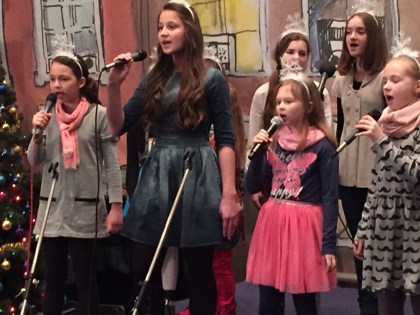 Opolskie dzieci śpiewały kolędy.
