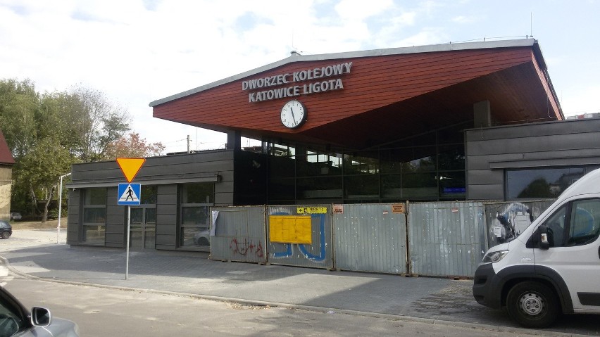 Dworzec PKP w Ligocie
