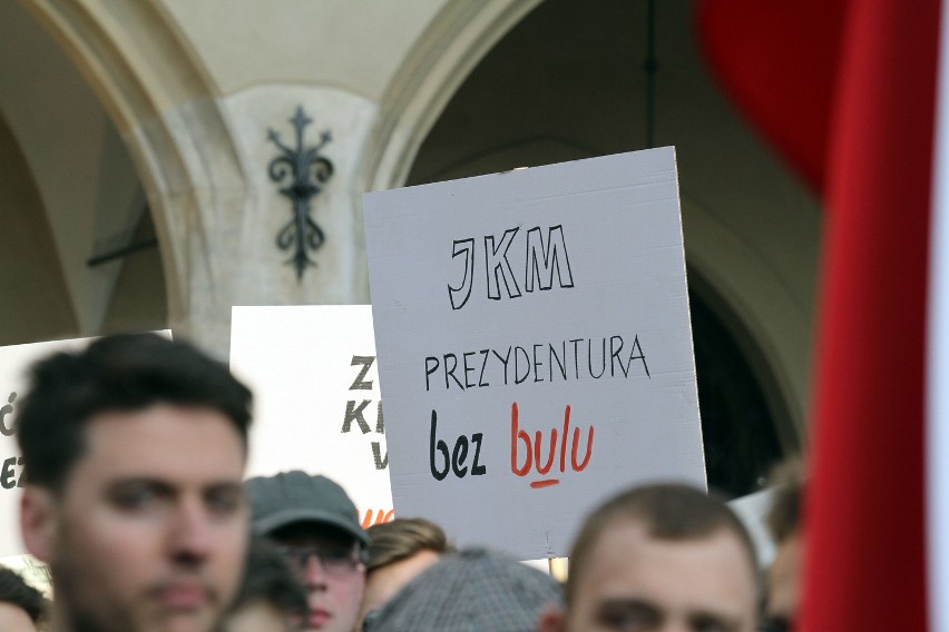 Kraków. Wielki wiec wyborczy Janusza Korwin-Mikkego [ZDJĘCIA, WIDEO]